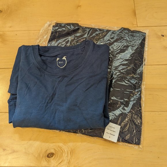 Two Wolf vs Goat Long Sleeve Crew Neck Organic Cotton Tees NWOT - Picture 1 of 9